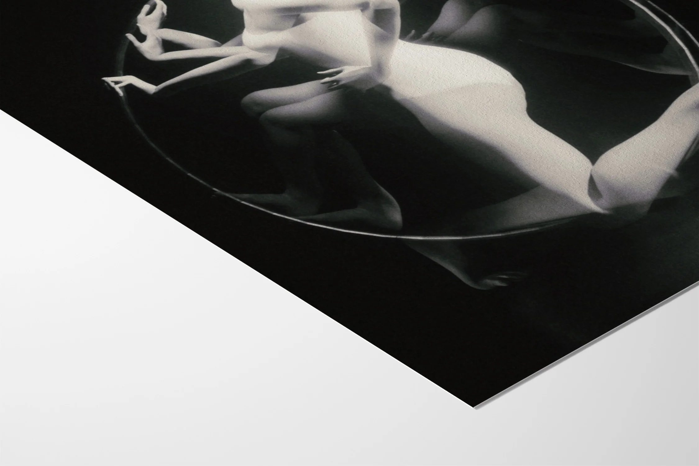 Dancer in the Dark - Denisa Rahma - Image 10