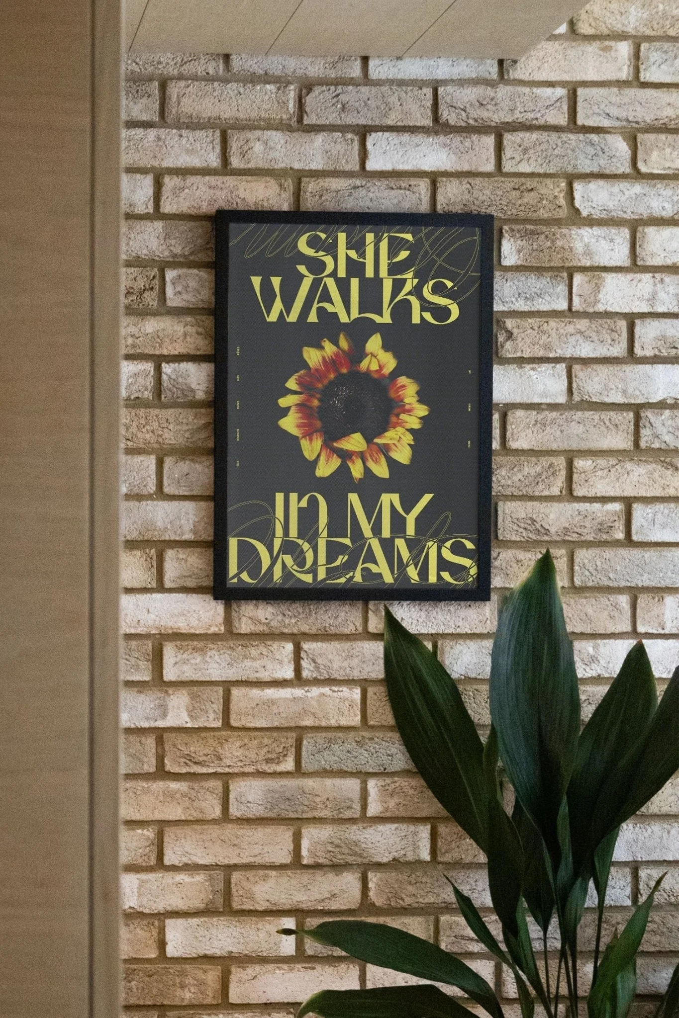 She Walks In My Dreams - Rīm Atelier - Image 5